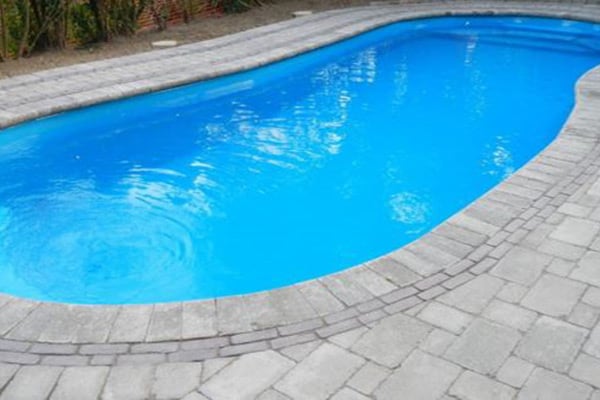 Piscine creusée émeraude ronde